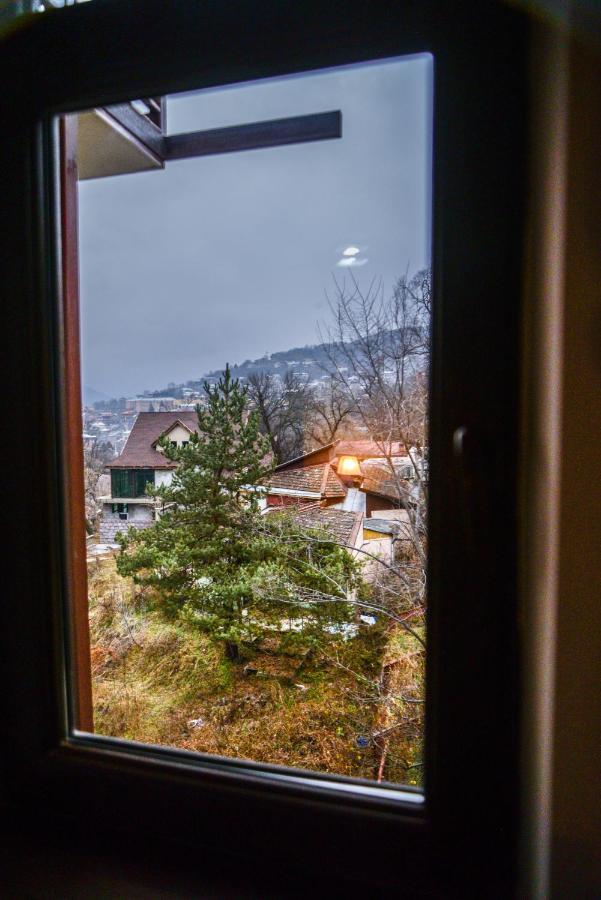 Paxlava Guesthouse&Restaurant Dilidjan Extérieur photo