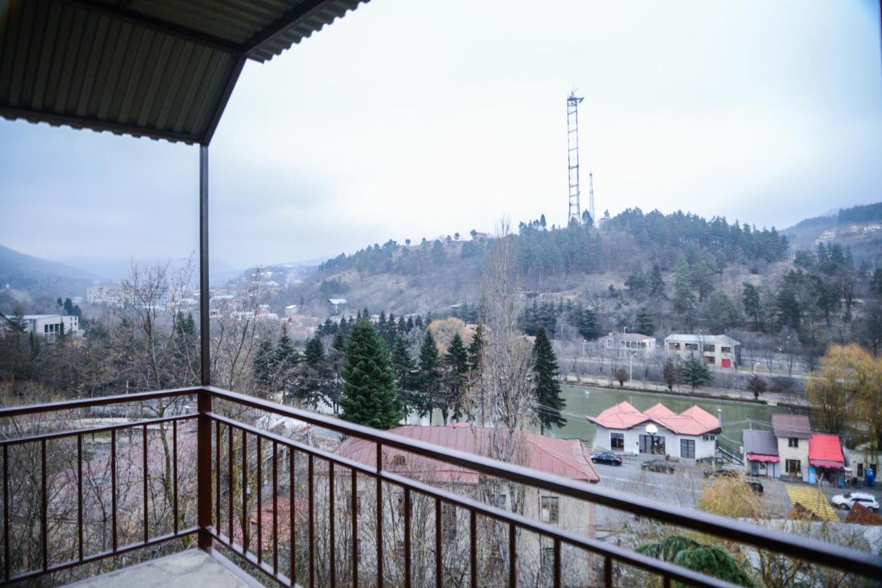 Paxlava Guesthouse&Restaurant Dilidjan Extérieur photo
