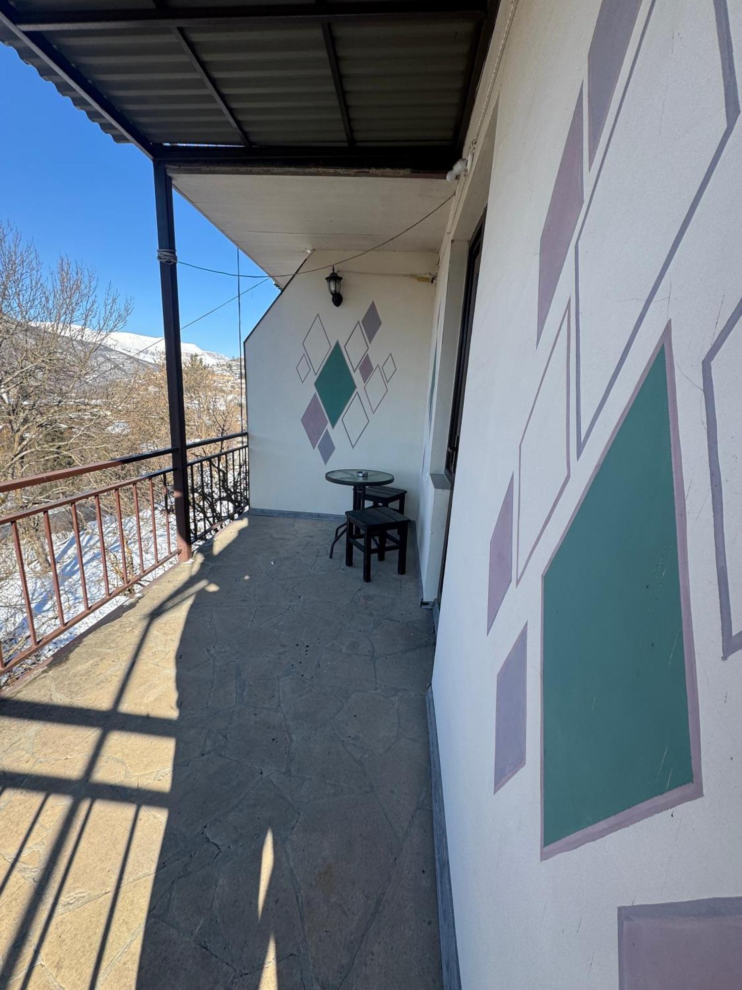 Paxlava Guesthouse&Restaurant Dilidjan Extérieur photo